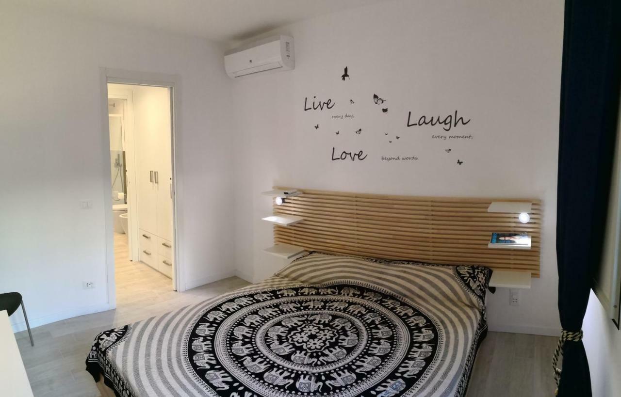 Lo Duca Apartments เชฟาลู ภายนอก รูปภาพ