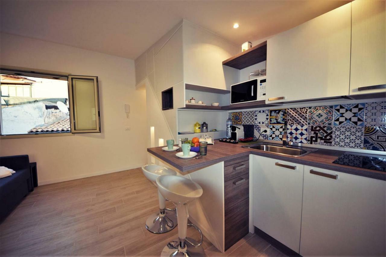 Lo Duca Apartments เชฟาลู ภายนอก รูปภาพ